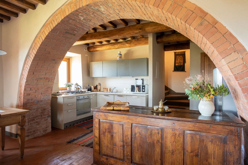 Podere Ginestra Tuscany Olivers Travels5