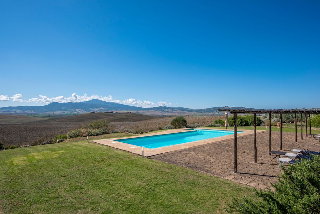 Podere Ginestra Tuscany Olivers Travels2