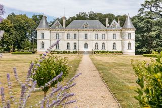 Chateau des Lanternes Aquitaine Olivers Travels 1