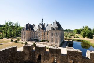 Chateau de St Louis Loire Valley Olivers Travels1