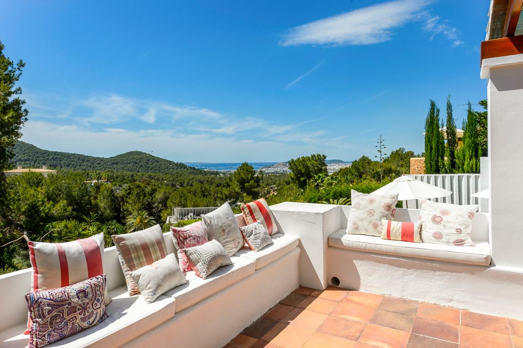 Villa Breeze Ibiza Olivers Travels 2