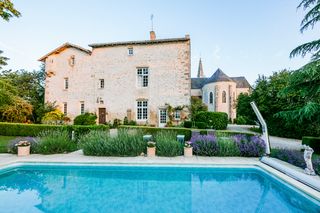 Prieure St Therese Aquitaine Olivers Travels 1