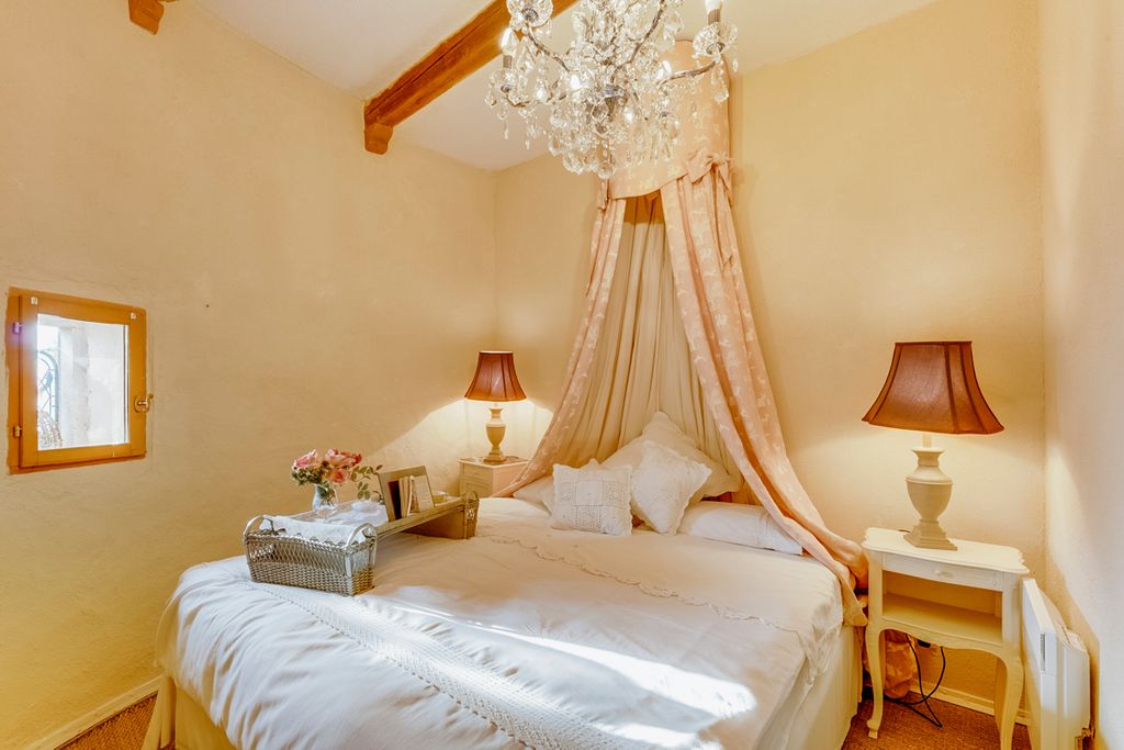 Tour St Therese Aquitaine Olivers Travels 4