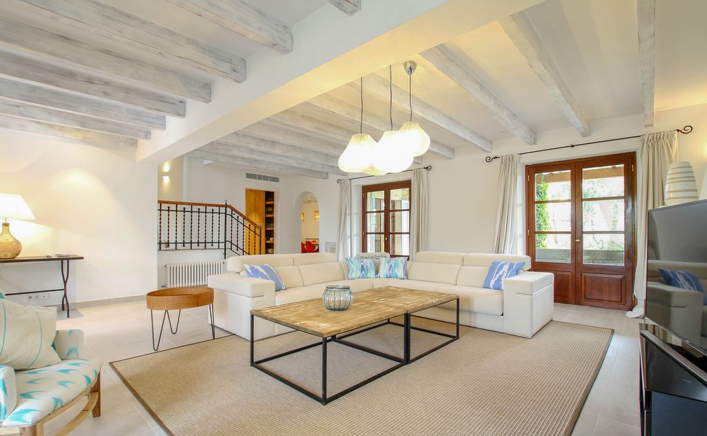 Villa Montserrat Olivers Travels 2