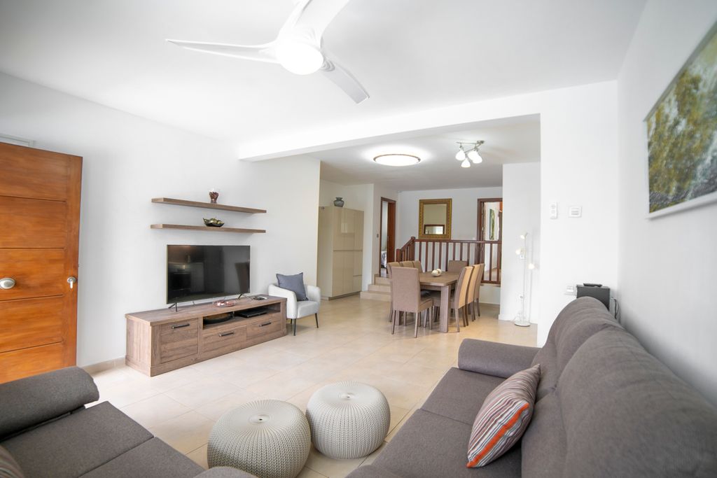 Villa Chita Lanzarote Olivers Travels3