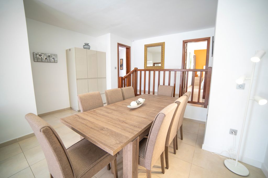 Villa Chita Lanzarote Olivers Travels4