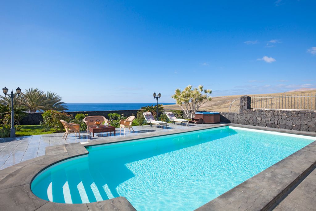 Villa Clotilde Lanzarote Olivers Travels 1