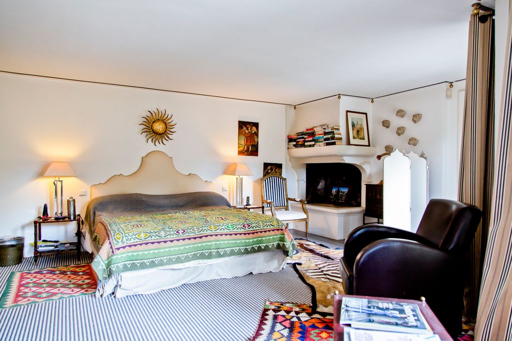 Maison des Cypres Provence Olivers Travels 4