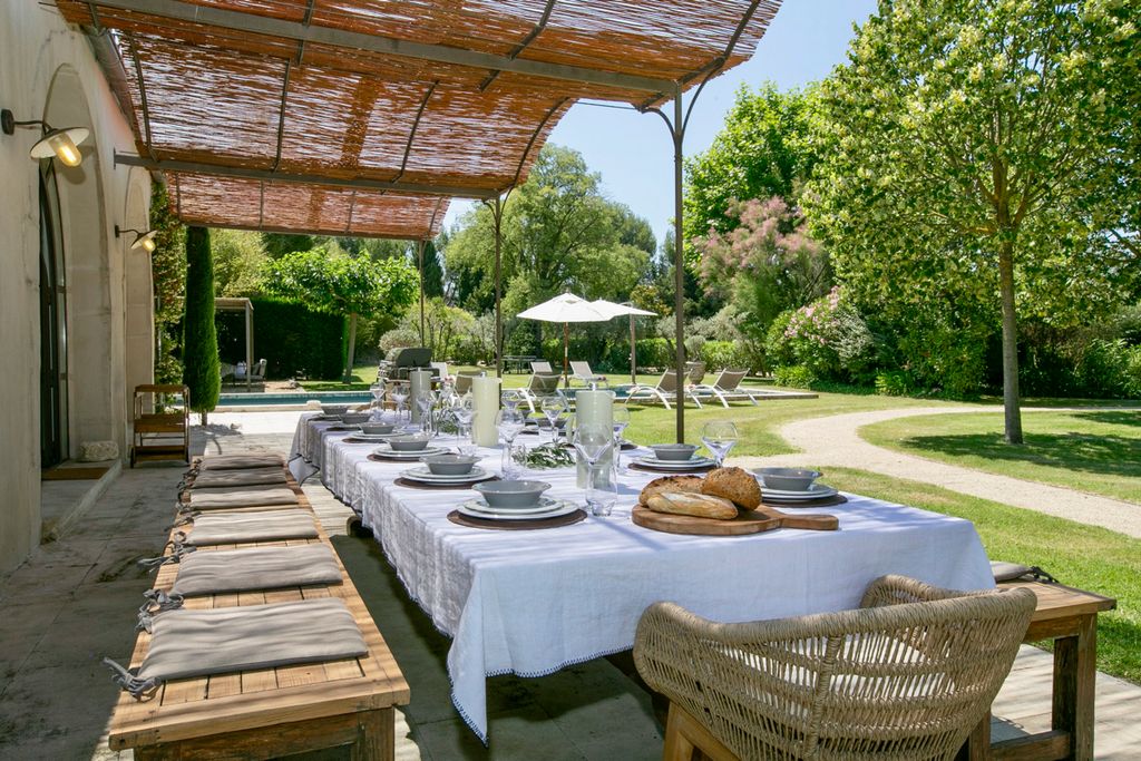 Le Mas de la Fontaine Provence Olivers Travels2