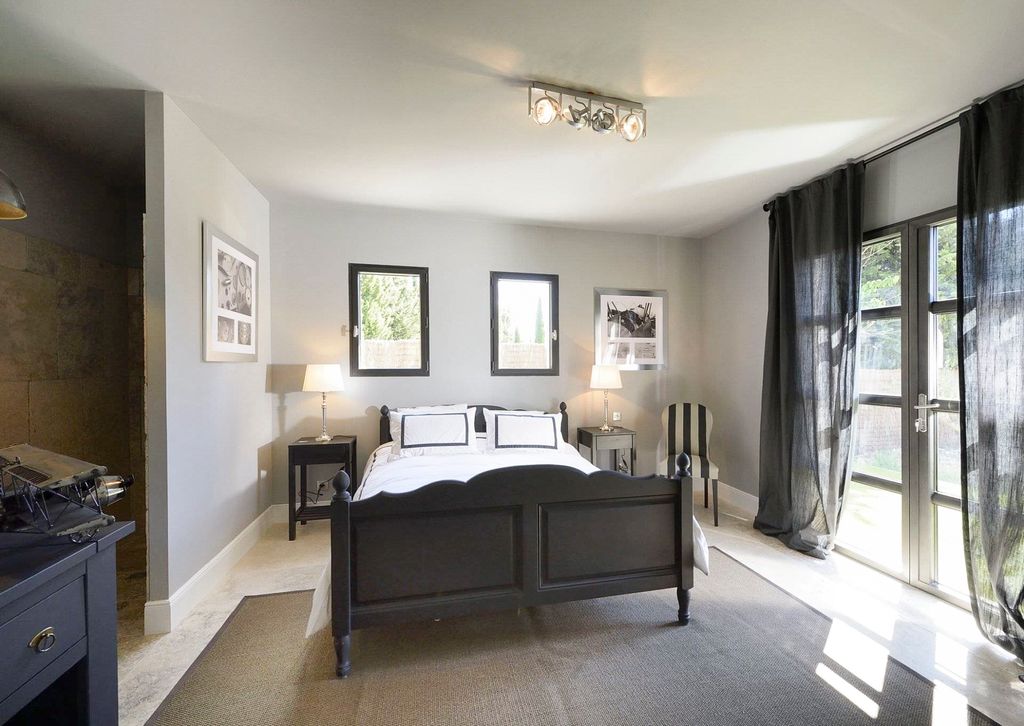 Villa Paradou Provence Olivers Travels3 01