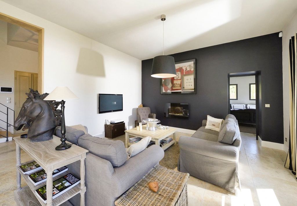 Villa Paradou Provence Olivers Travels2 01