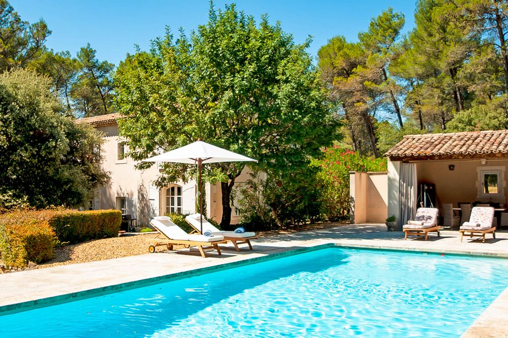 Maison La Montagnette Provence CH Olivers Travels 1