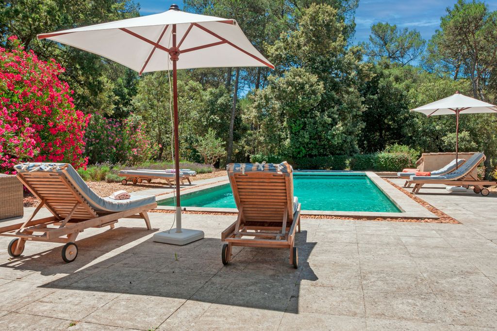 Maison la Montagnette Provence Olivers Travels 5