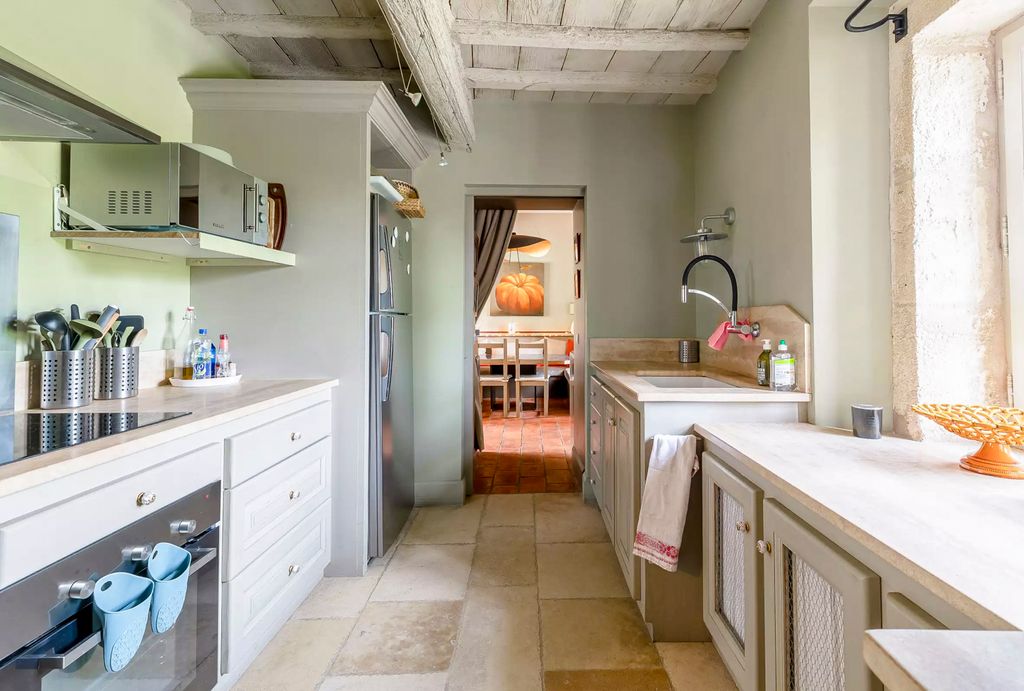 Mas de Roussan Provence Olivers Travels5