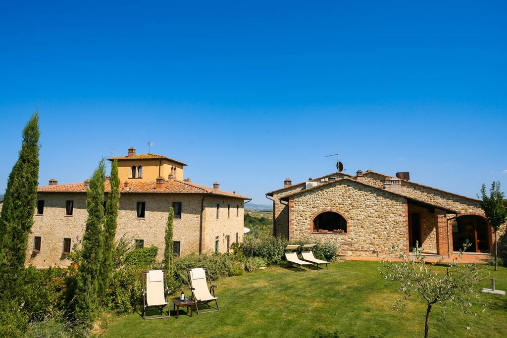 Villa Marte Tuscany Italy OliversTravels 1