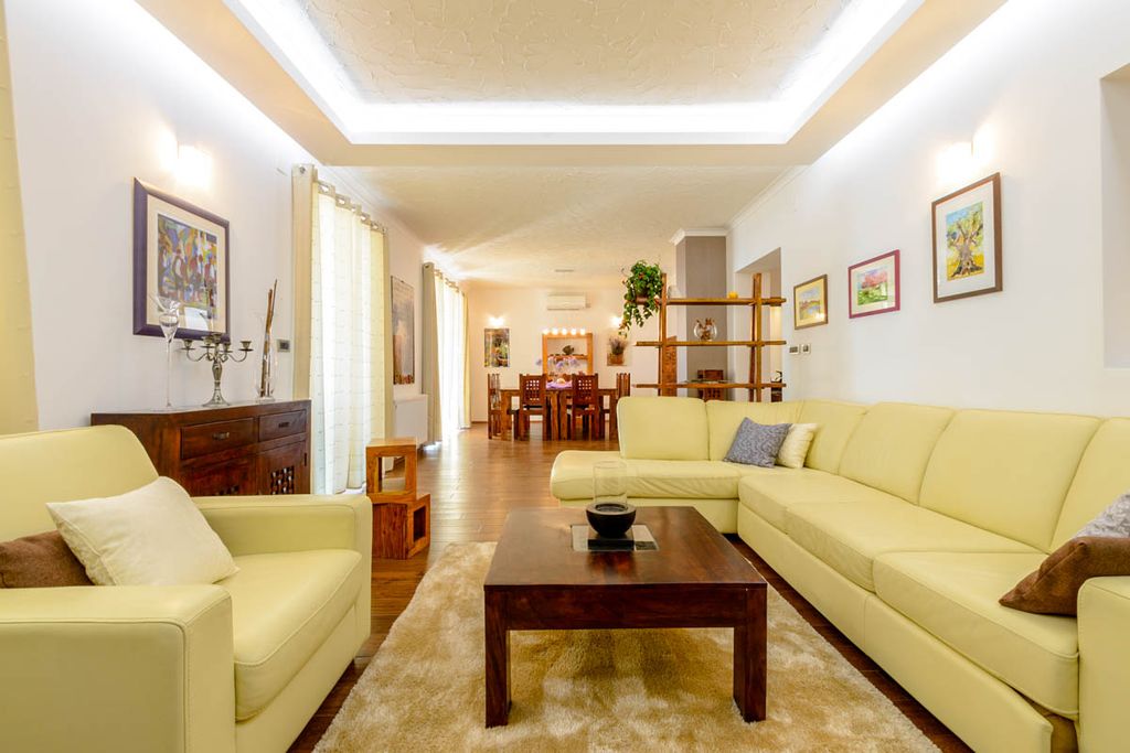 Villa Laelia Dubrovnik Olivers Travels 1 2