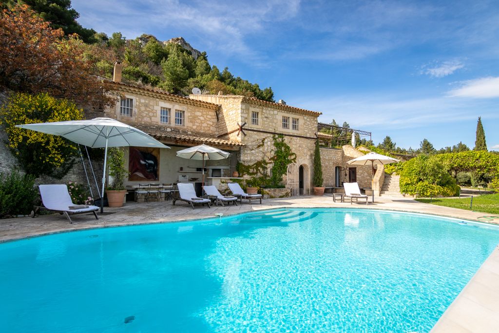 Les Rochers Provence Olivers Travels5