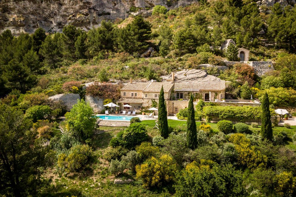 Les Rochers Provence Olivers Travels 1