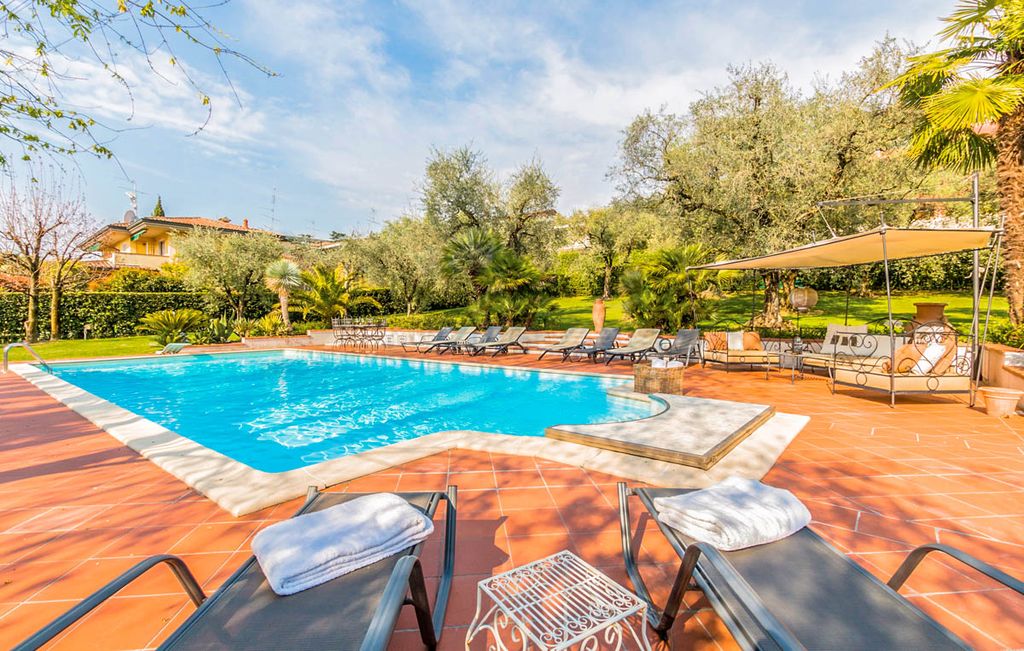 Villa Cinzia Lake Garda Olivers Travels 2