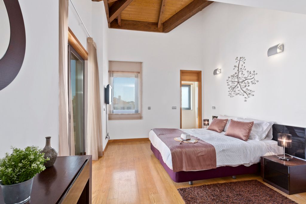 Royal Golf Apartment Vale do Lobo Olivers Travels 3 01