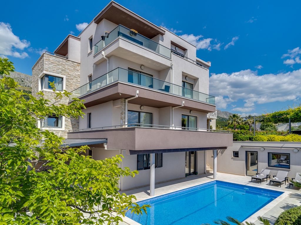 Villa Bura Dalmatia Olivers Travel 01