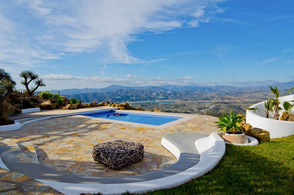 Villa Chepita Andalucia Olivers Travels 2