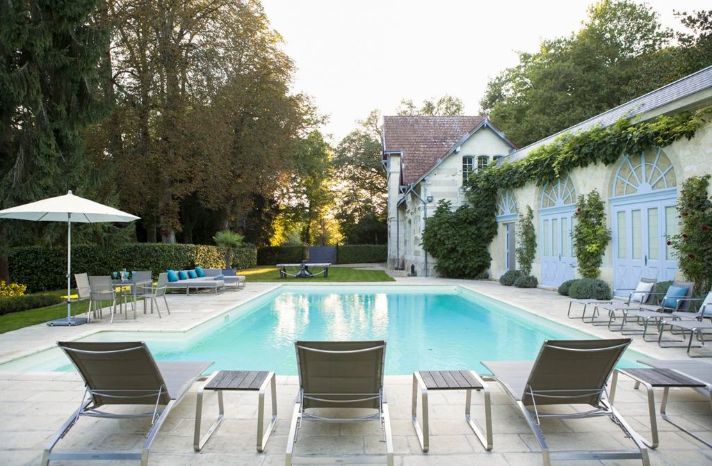 Chateau de Raguerniere Loire Valley Olivers Travel 2