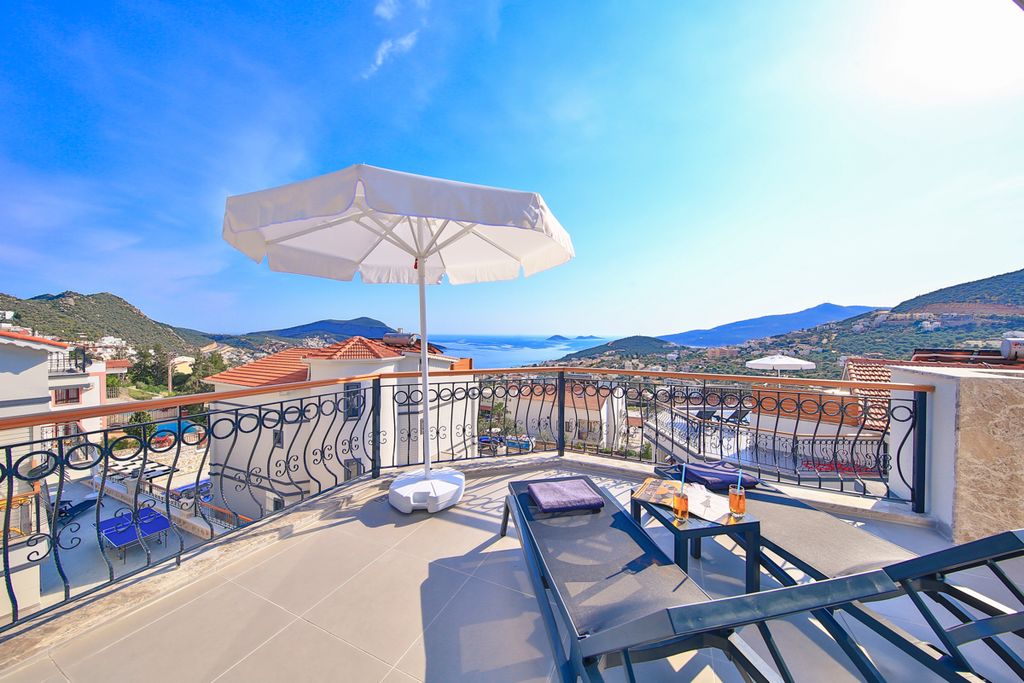 Villa Eda Kalkan Olivers Travels2