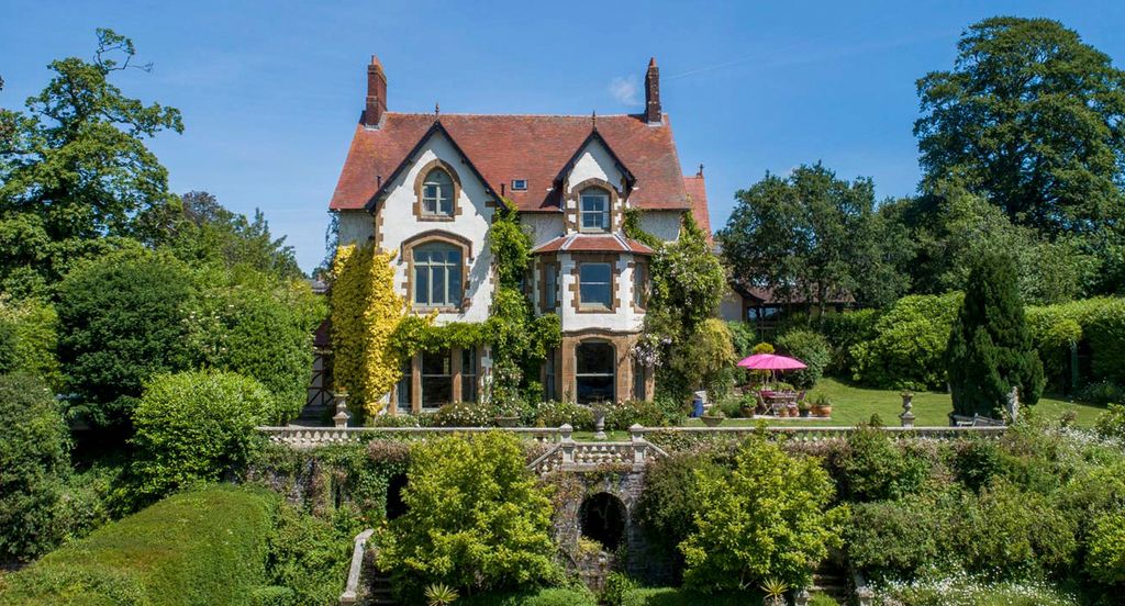 Amberstone Manor Devon Olivers Travel1