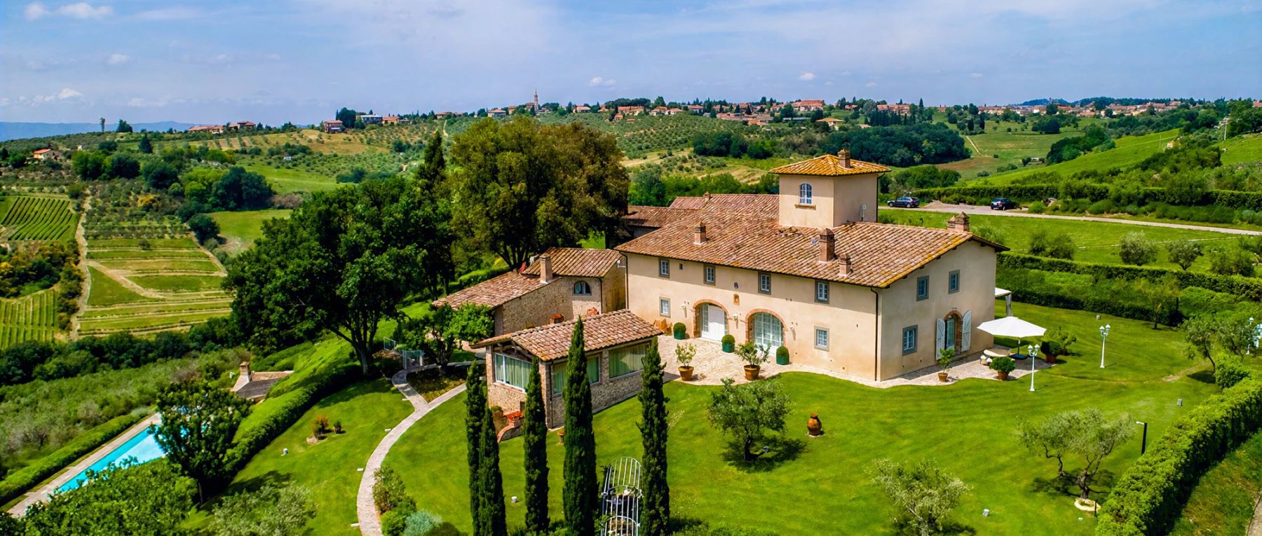 001 villa il sensale central italy olivers travels desktop center