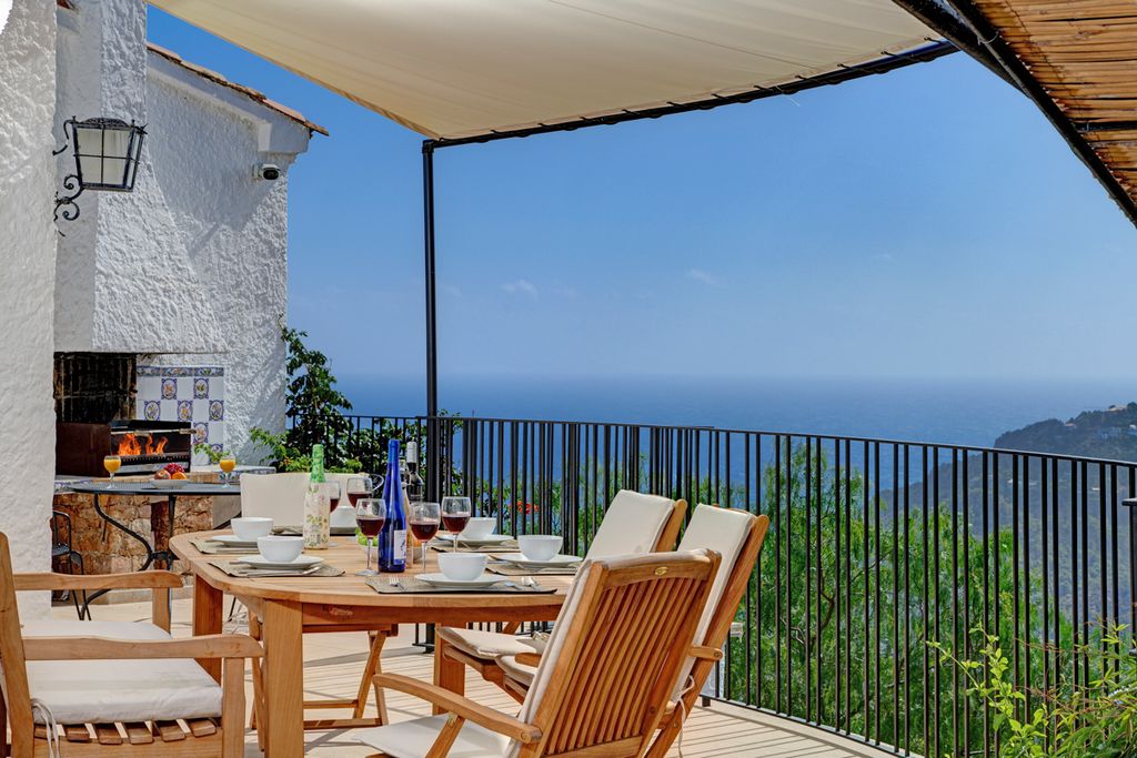 Casa Carla Costa Brava Olivers Travels 2