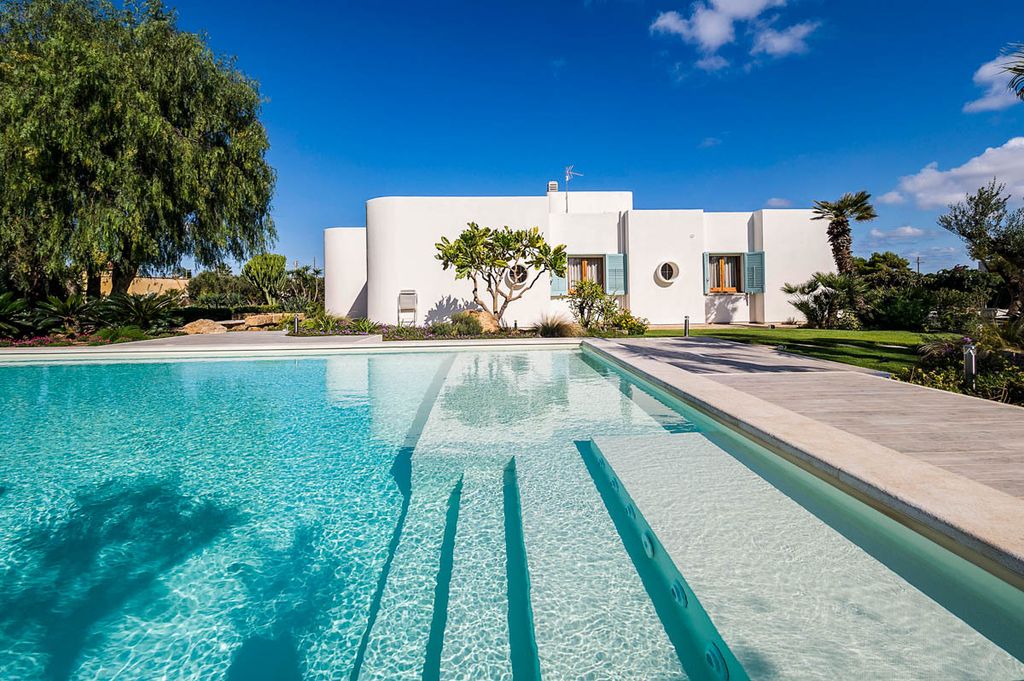 Villa Marettimo Sicily Olivers Travels 1