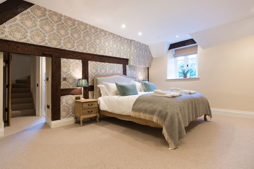 Wisteria Cottage Somerset Olivers Travels 4