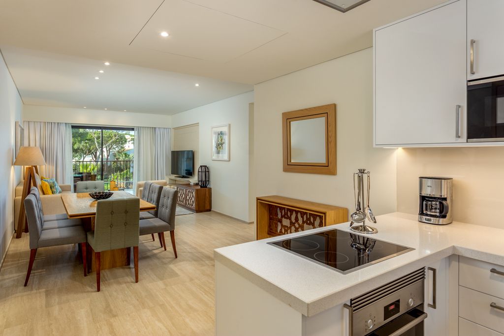 Garden Suite III Pine Cliffs Resort Algarve Olivers Travels 02