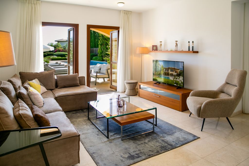 Villa Par Cyprus Olivers Travels 03