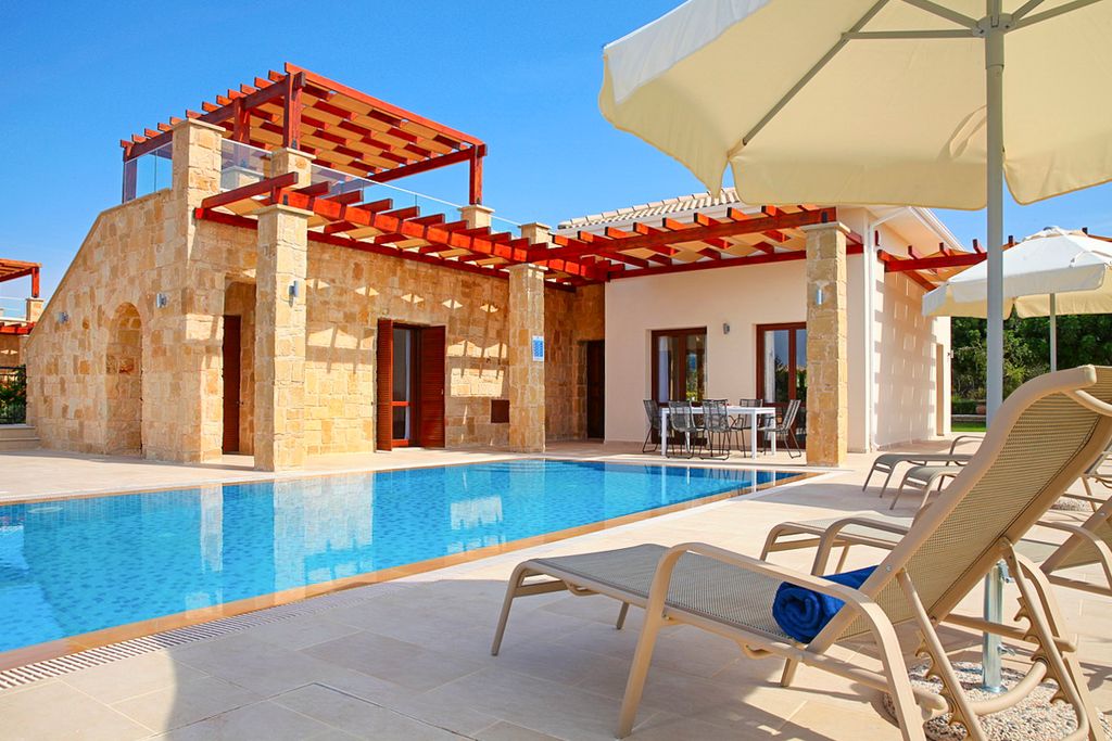 Villa Axis Cyprus Olivers Travels10