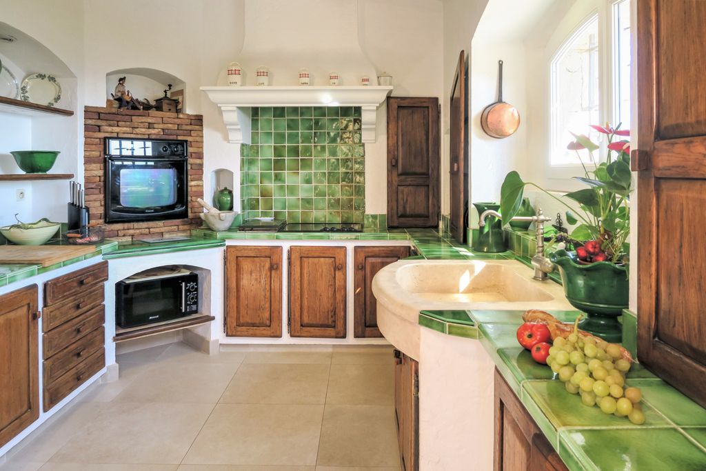 Maison Miel French Riviera Olivers Travels 4