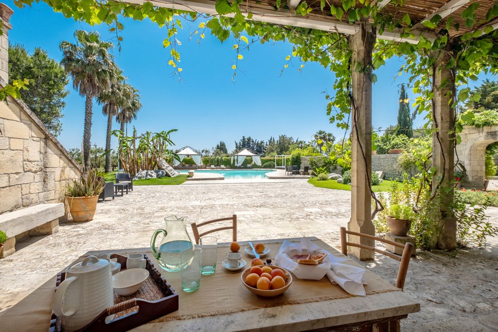 Masseria Palmeto Puglia Olivers Travels5