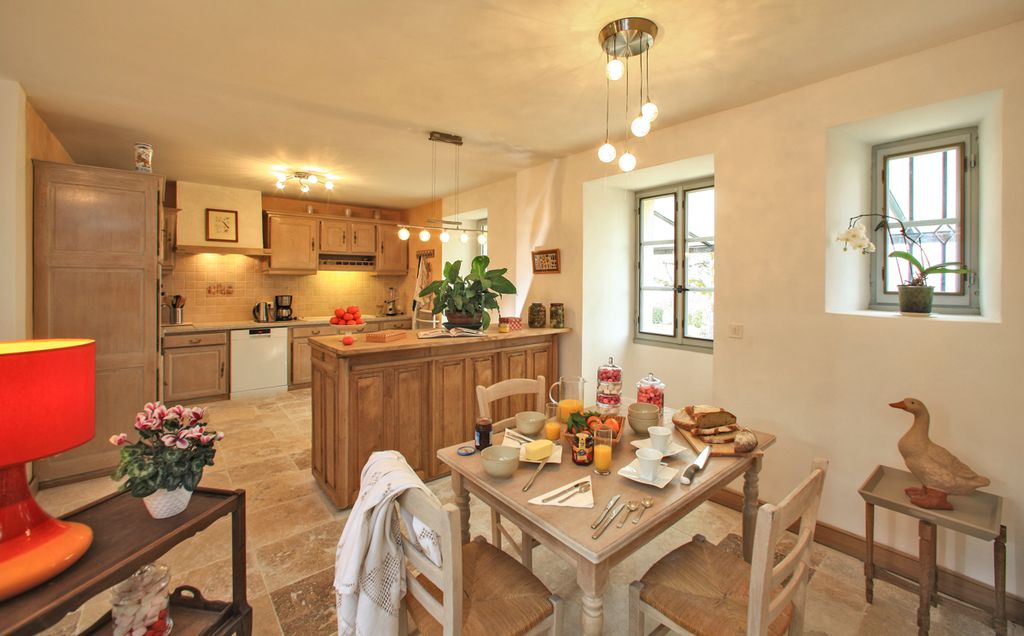 The Retreat Dordogne Olivers Travels4