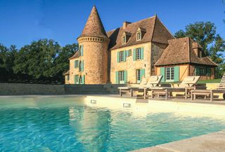 Chateau Beau Village Dordogne Olivers Travels 1