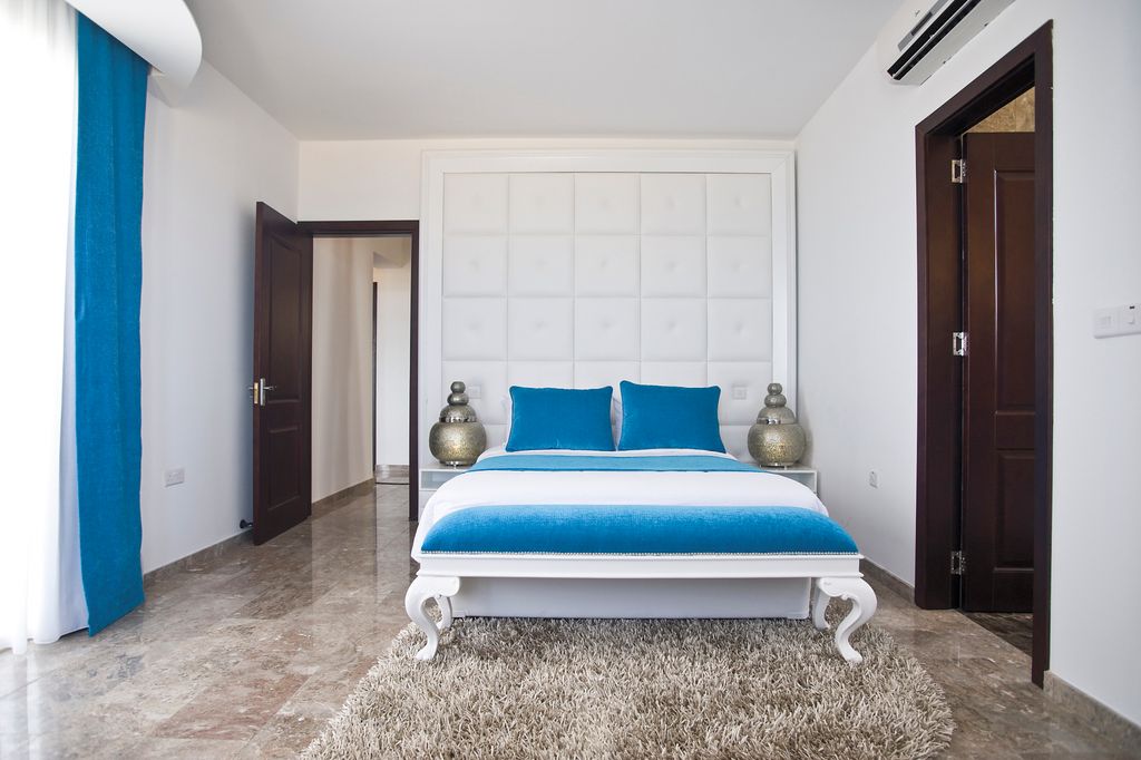 Louis Kalamies Luxury Villas 3 bedroom Villas Cyrpus Olivers Travels 4