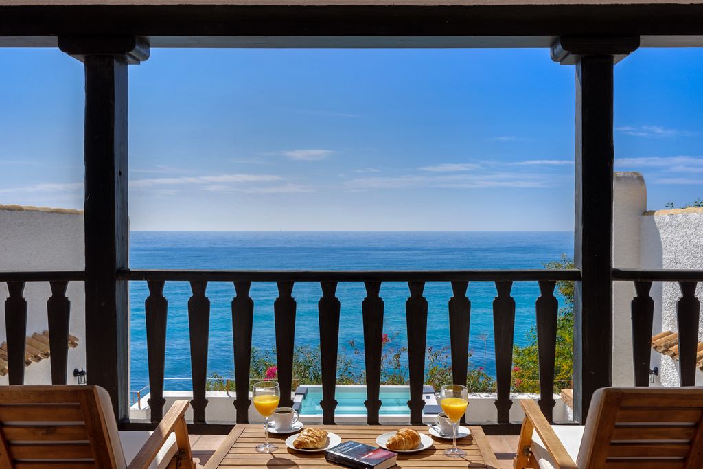 Villa Roca Costa Blanca Olivers Travels 02