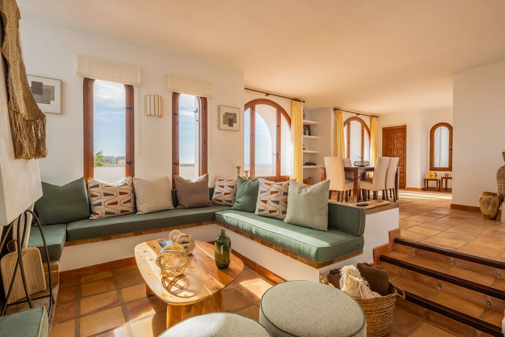 Villa Deleite Costa Blanca Olivers Travel 002