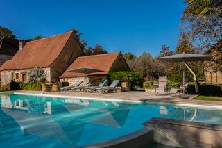Manoir 1731 Dordogne Olivers Travels 01