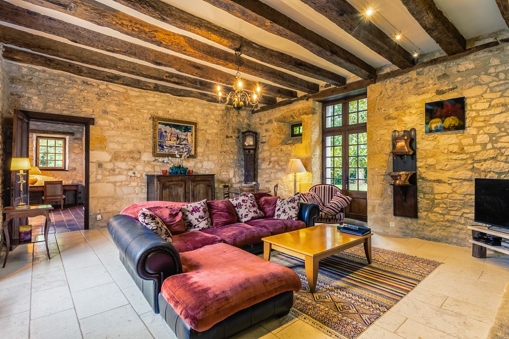 Manoir 1731 Dordogne Olivers Travels 03