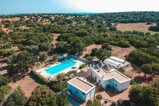 Trulli Trazzonara Puglia Olivers Travels1