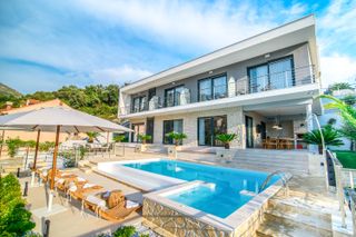 Villa Tonia Dubrovnik Olivers Travels 1
