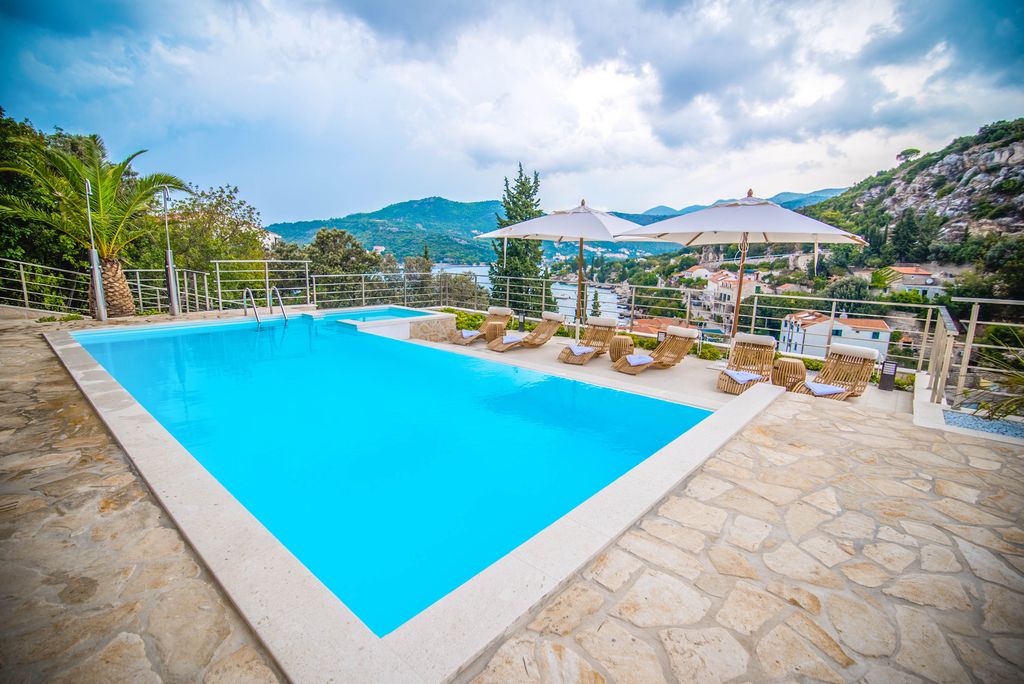 Villa Tonia Dubrovnik Olivers Travels 2