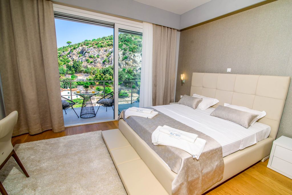 Villa Tonia Dubrovnik Olivers Travels 5