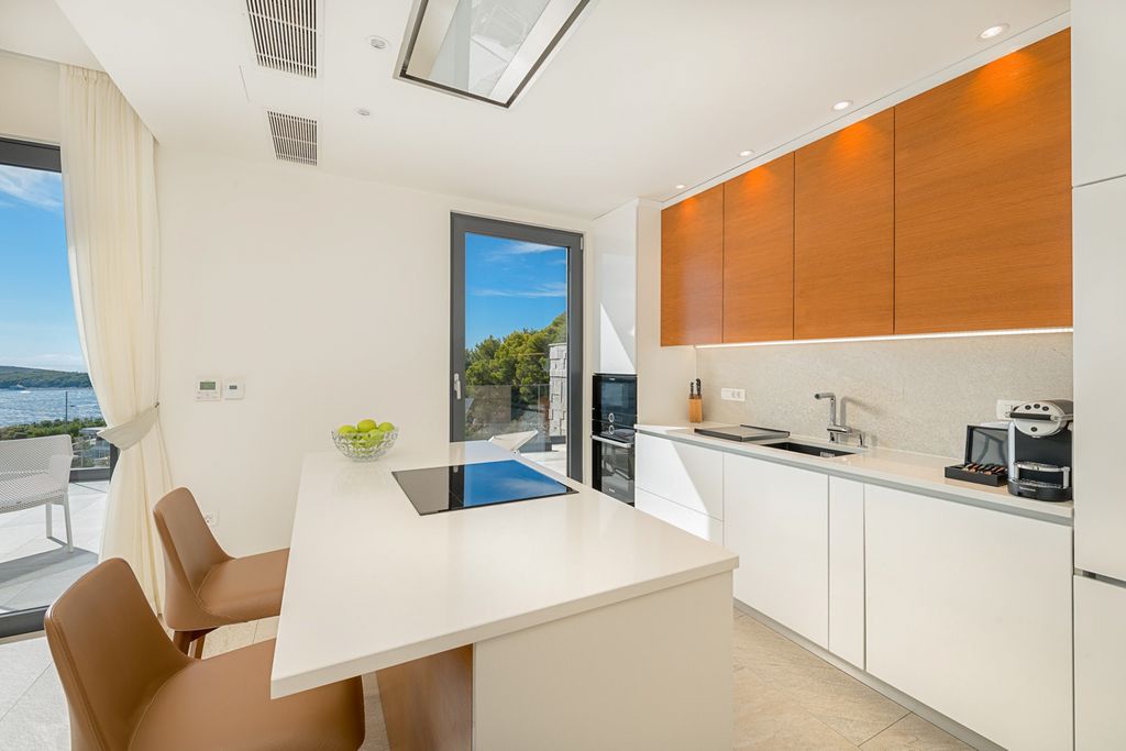 Villa Rozo Hvar Olivers Travels 05